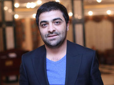 "Uşaqlarımı hələ bir-biri ilə görüşdürməmişəm"