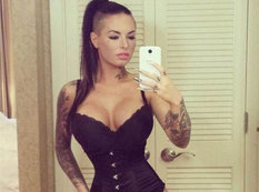 Porno ulduz ciddiləşmək istəyir - FOTO