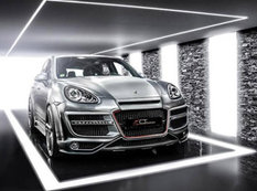 Porsche Cayenne-ə əl gəzdirildi - FOTO