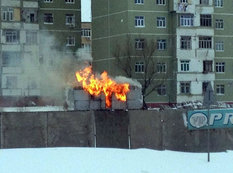 Qarlı gündə güclü yanğın - FOTO