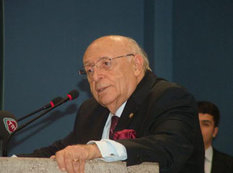 Süleyman Dəmirəl məhkəməyə çağırıldı