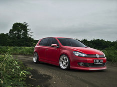 Eksklüziv Volkswagen Golf - FOTO