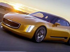 Arxa ötürməli Kia GT4 Stinger - FOTO