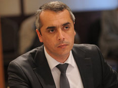 Nazirliyin olmayan direktorları: "etibarlı mənbə"yə inanmayın