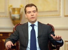 Medvedev Prezident İlham Əliyevə təbrik məktubu ünvanlayıb