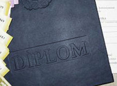 Bakıda ləğv edilmiş universitetin diplomu hələ də satılır