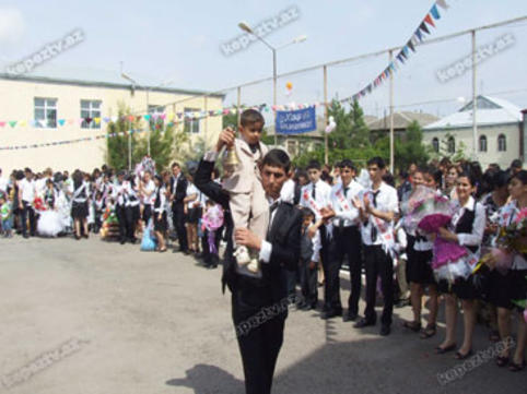 Məktəblərdə &quot;Son zəng&quot; tədbirləri bu tarixdə keçiriləcək - RƏSMİ