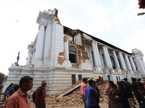 Deadly Nepal Earthquake Kills Over 1,000