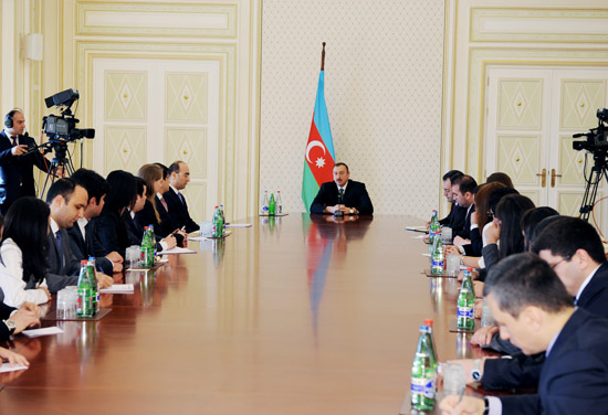 Prezident İlham Əliyev: "Gənclərimizin xaricdə təhsil alması üçün əlavə tədbirlər görüləcək"  - FOTO-YENİLƏNİB