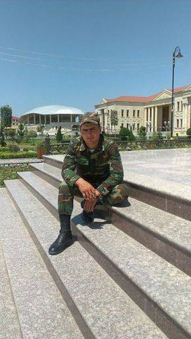 Şəhid olmuş əsgərimizin son statusu: "Ağlama, sevgilim" - FOTO