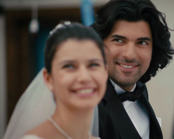 "Fatmagülün suçu ne?": Fatmagüllə Kərimin ən xoşbəxt günü - VİDEO - FOTO