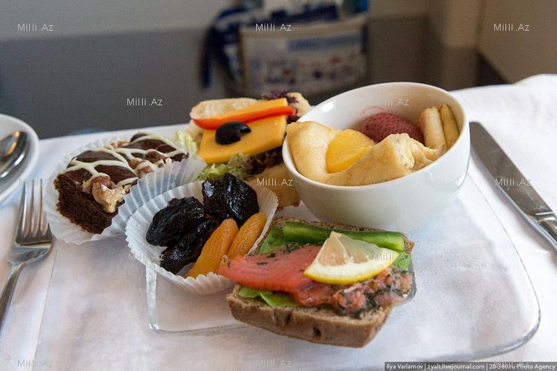 "Aeroflot"un sərnişinlərinə hansı yeməkləri verirlər? - FOTOSESSİYA