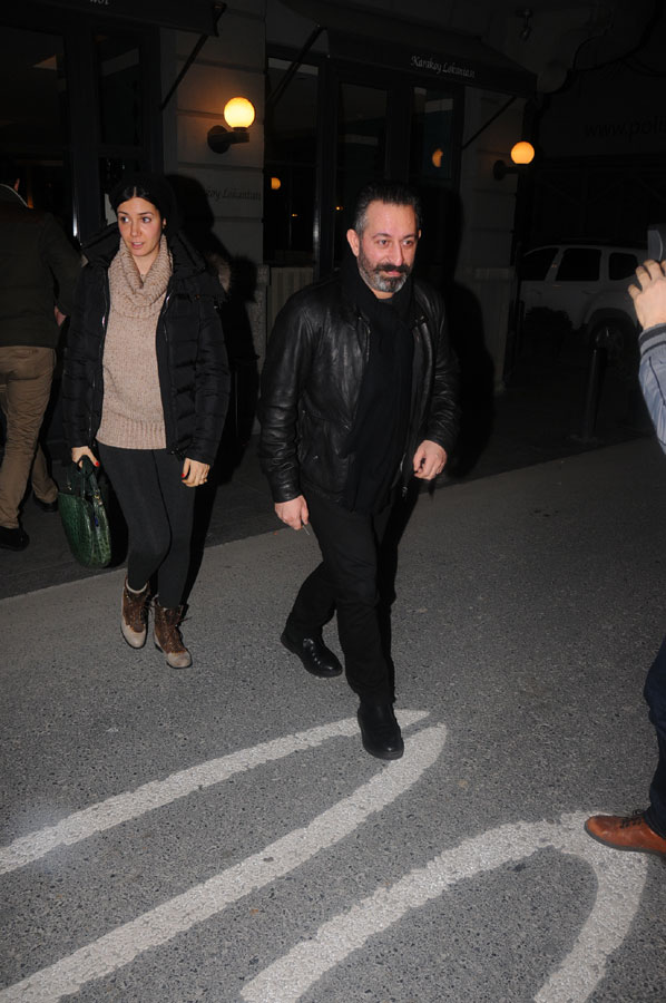 Məşhurlar hansı maşınları sürürlər? - SİYAHI - FOTO