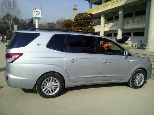 Bu da SsangYong Rodius II - FOTO