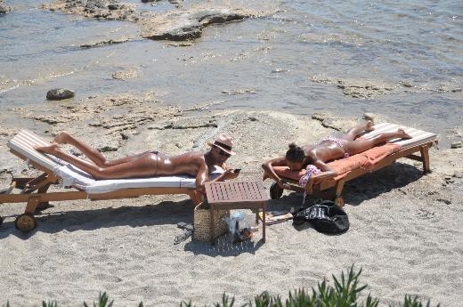 Türkiyəli ikona mövsümü açdı - FOTOSESSİYA