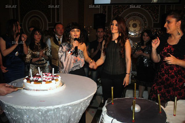 Azərbaycanlı müğənnilər "vur-çatlasın"da - FOTOSESSİYA