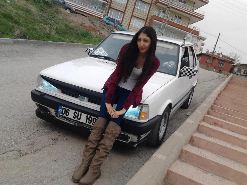 Bu da Gürkanın "Tofaş" qızları - FOTO