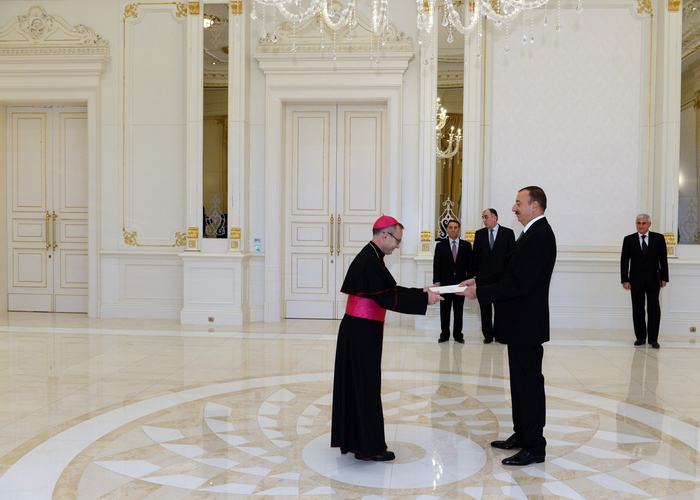 Prezident İlham Əliyev bir sıra görüşlər keçirib - YENİLƏNİB - FOTO