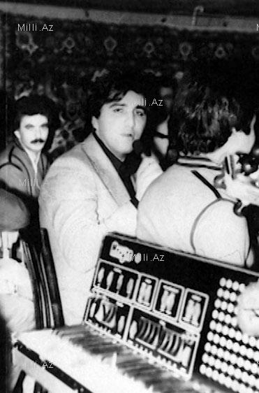 Vaxtsız vəfat edən azərbaycanlı müğənninin qızı kameralar qarşısında hönkürdü - YENİLƏNİB - VİDEO - FOTOSESSİYA