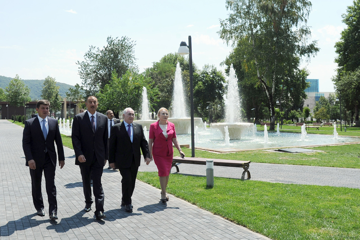 Prezident İlham Əliyev: "Biz bütün dövrlərdə, müstəqilliyin son 20 ili ərzində inamla irəliyə gedirik, öz gücümüzü artırırıq, iqtisadiyyatımızı gücləndiririk" - YENİLƏNİB - FOTO