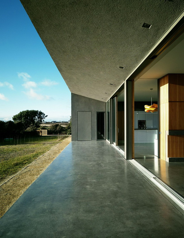 Dəniz sahilində irland evi - FOTO
