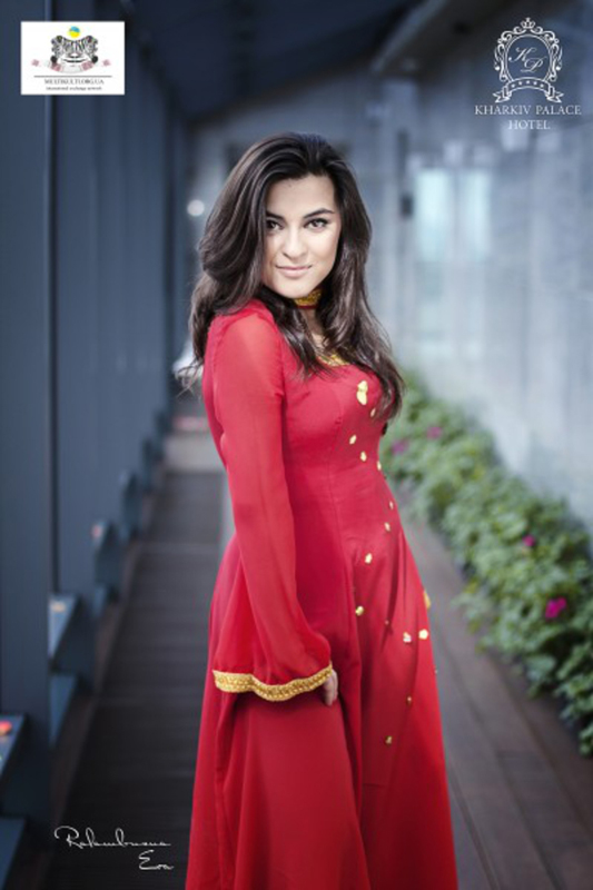 Azərbaycanlı gözəl "Miss Kharkiv Internatıonal" gözəllik müsabiqəsində "Miss artistizm" adına layiq görüldü - FOTO