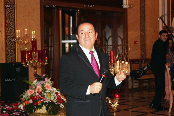 Azərbaycanlı müğənnilər "vur-çatlasın"da - FOTOSESSİYA