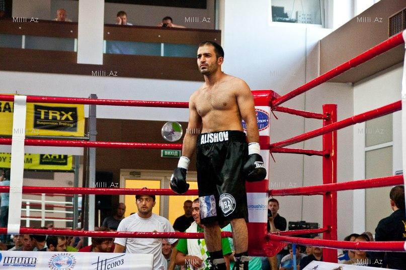 Ermənini diz çökdürən azərbaycanlı Milli.Az-a danışdı - FOTO