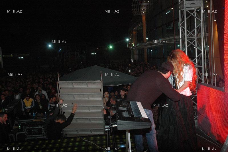 Aygün Kazımova: "Nədir, elə bilirdiniz, çılpaq qalacaqdım?" - FOTOSESSİYA