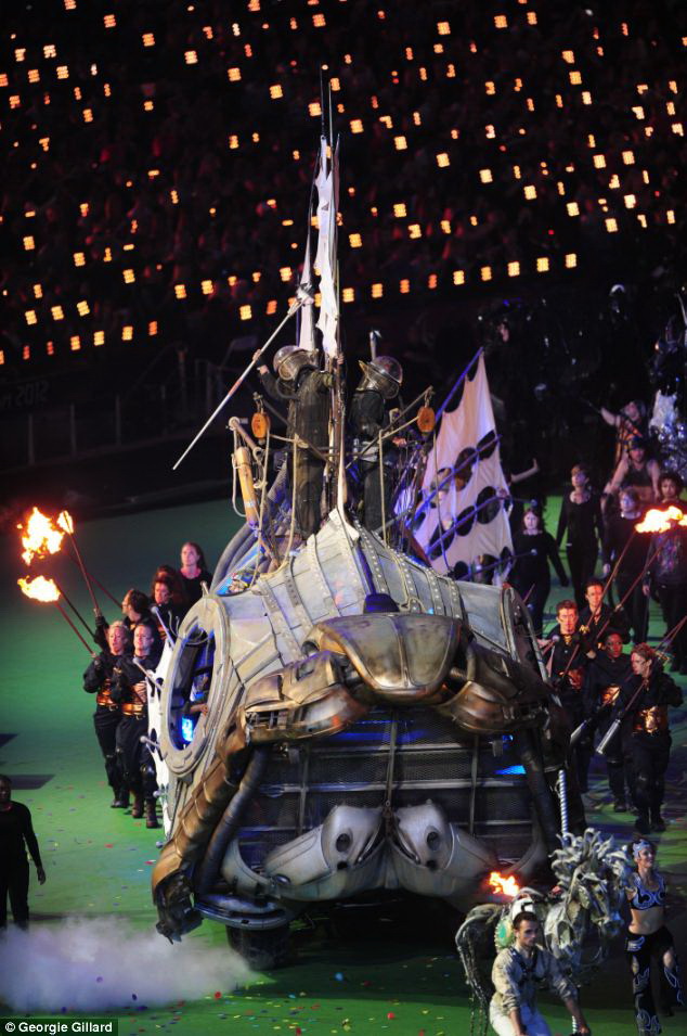 Paralimpiada-2012 başa çatdı: Londonda alov festivalı - FOTO