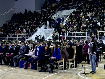 Gəncədə icra başçısı gənclərlə görüşdü - FOTO