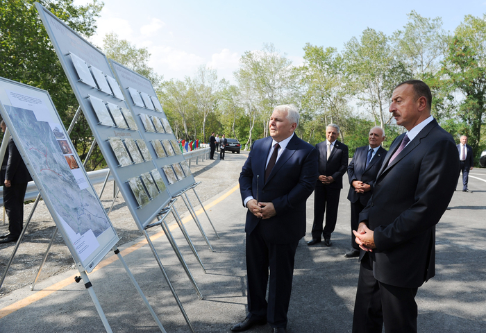 Prezident İlham Əliyev: "Biz bütün dövrlərdə, müstəqilliyin son 20 ili ərzində inamla irəliyə gedirik, öz gücümüzü artırırıq, iqtisadiyyatımızı gücləndiririk" - YENİLƏNİB - FOTO