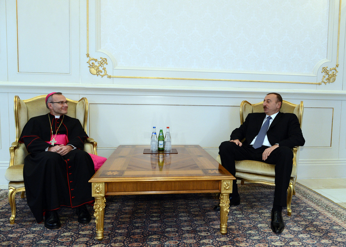 Prezident İlham Əliyev bir sıra görüşlər keçirib - YENİLƏNİB - FOTO