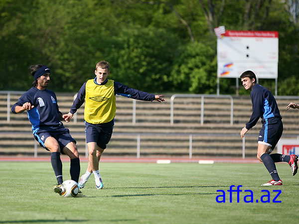 Millimizin Almaniyada açıq məşqi – FOTO
