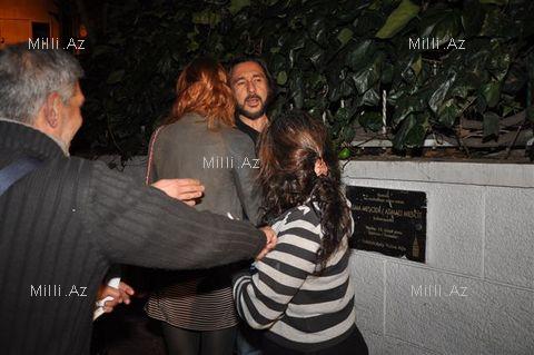 Hürrem sevgilisini qadının əlindən zorla qurtardı - FOTOSESSİYA