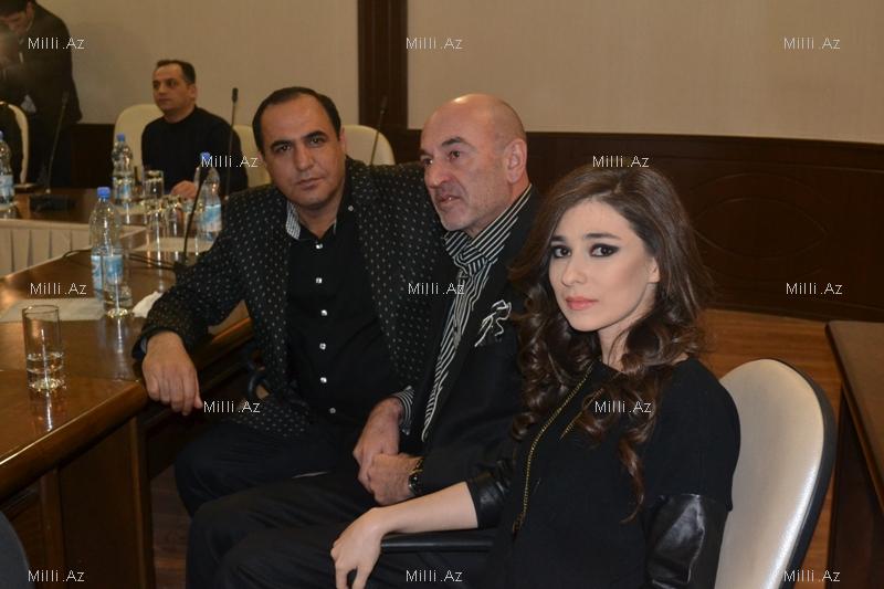 Vaxtsız vəfat edən azərbaycanlı müğənninin qızı kameralar qarşısında hönkürdü - YENİLƏNİB - VİDEO - FOTOSESSİYA