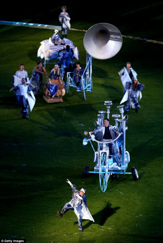 Paralimpiada-2012 başa çatdı: Londonda alov festivalı - FOTO
