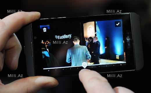 BlackBerry "dirildi" - FOTO