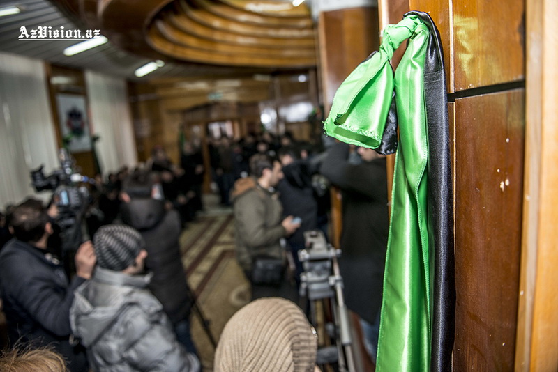 Vüqar Həşimov dəfn olundu - YENİLƏNİB - FOTO
