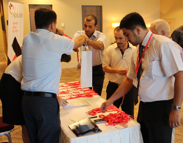 Holcim (Azərbaycan) ASC Azərbaycanın tikinti sektorunun aparıcı nümayəndələri üçün master-klas keçirdi - FOTO