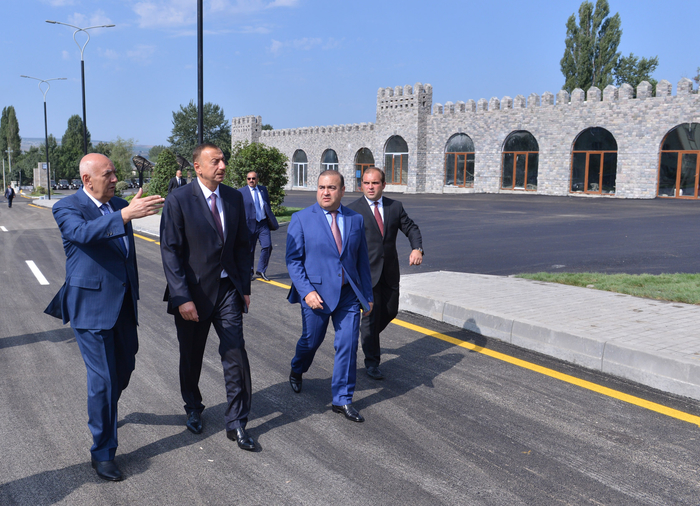 Prezident İlham Əliyev: "Biz bütün dövrlərdə, müstəqilliyin son 20 ili ərzində inamla irəliyə gedirik, öz gücümüzü artırırıq, iqtisadiyyatımızı gücləndiririk" - YENİLƏNİB - FOTO