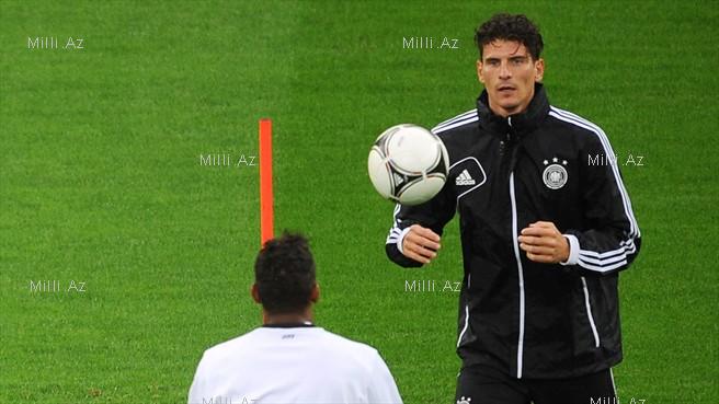 "Avro-2012": Almanlar çətin yunan müdafiəsini yara biləcəklərmi? - FOTOSESSİYA