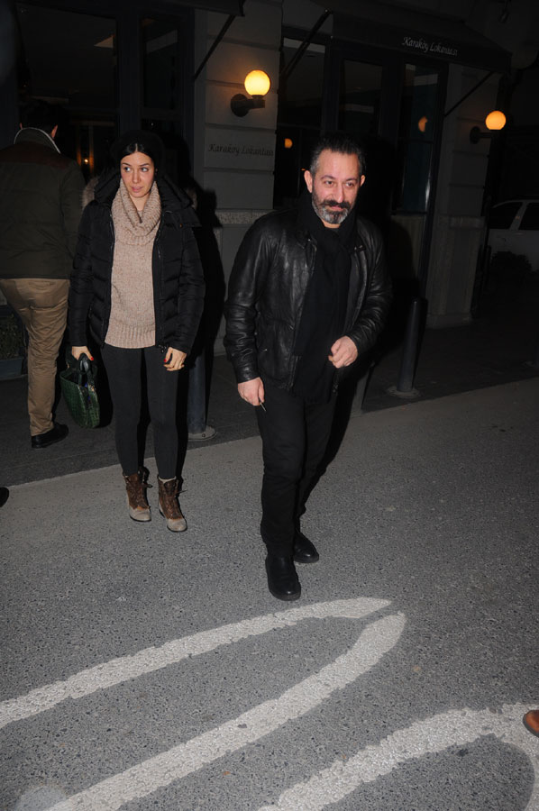 Məşhurlar hansı maşınları sürürlər? - SİYAHI - FOTO