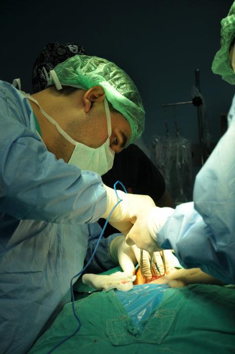 HB Güven klinikasında Türkiyədən gələn uzman həkim bütün növ cərrahi əməliyyatları həyata keçirəcək - FOTO
