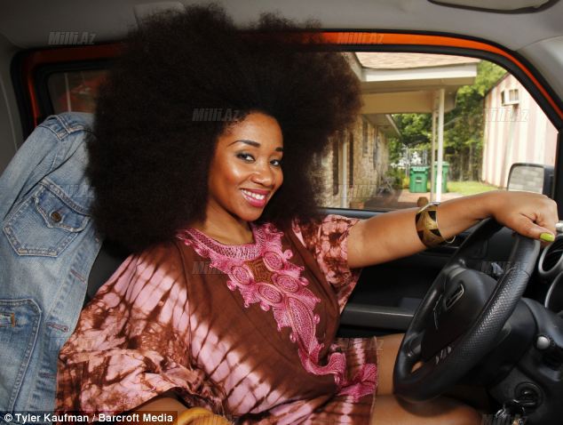 Ən uzun "afro" saçlı qadın: 128 santimetr - FOTO