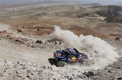 Sürətli maşınlar, səhra, adrenalin, qalib! - FOTO