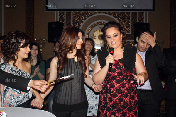 Azərbaycanlı müğənnilər "vur-çatlasın"da - FOTOSESSİYA