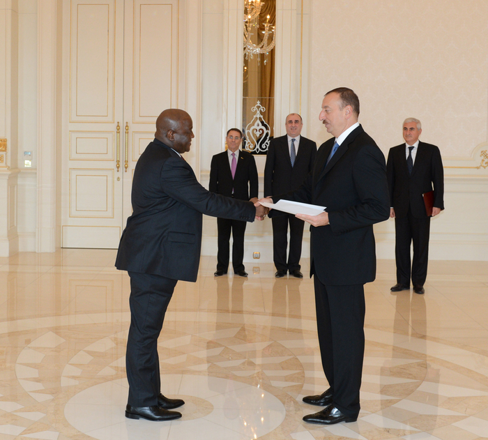 Prezident İlham Əliyev bir sıra görüşlər keçirib - YENİLƏNİB - FOTO