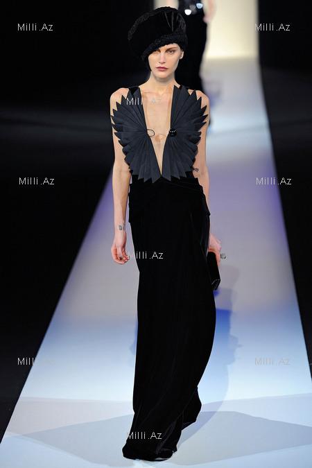 Giorgio Armani-nin yeni kolleksiyası - FOTO