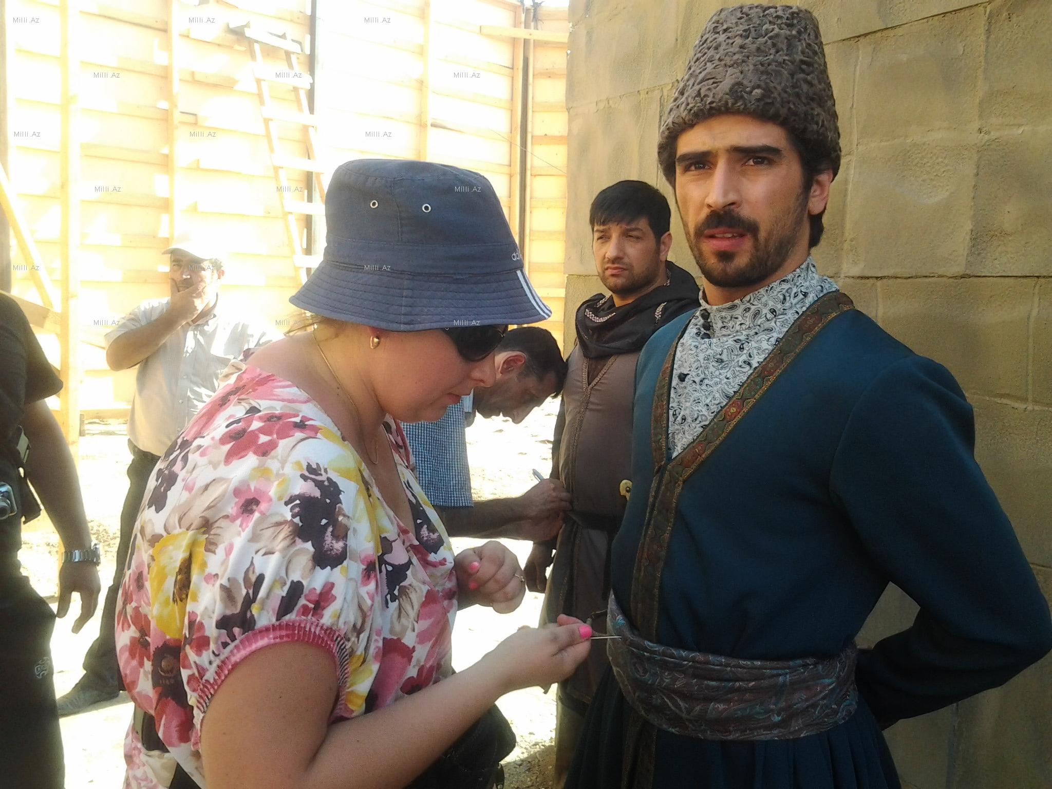 Azərbaycanlı aktyor: "Mən onu əvvəl gizlin, sonra aşkar çox sevmişəm..." - FOTOSESSİYA